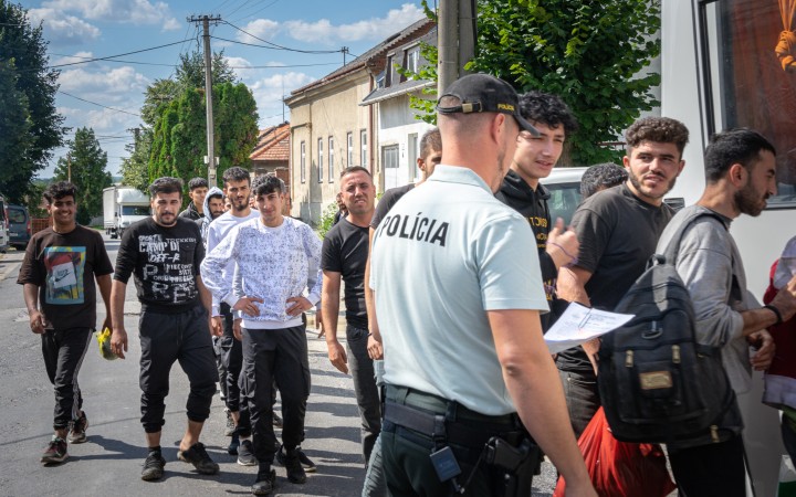Na Balkáne sa rozkríklo, že dávame povolenia, preto ich k nám chodí viac