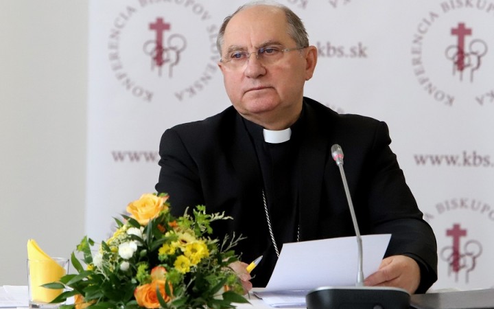 Nevoľte tých, ktorí podporujú potraty, genderovú ideológiu alebo šíria nenávisť