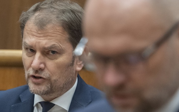 Nebudem sa vyjadrovať k domnelým obsahom, reaguje šéf SaS