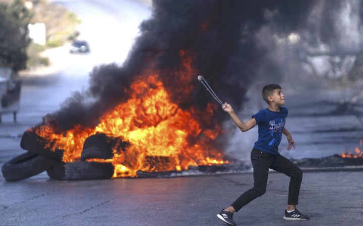 Irán vyzval Izrael, aby zastavil útoky na Gazu, inak sa vojna rozšíri do regiónu