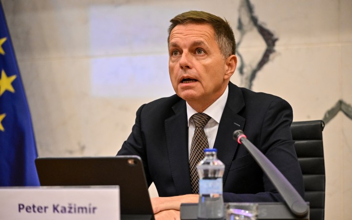 Proces s guvernérom NBS Kažimírom pokračoval výsluchmi svedkyne a znalkyne