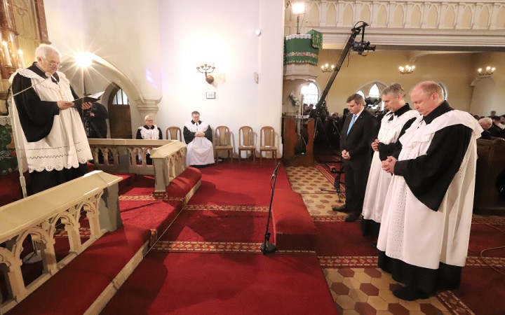 Inštalovali novozvolených evanjelických biskupov