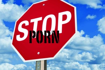 Zrieknime sa pornografie!