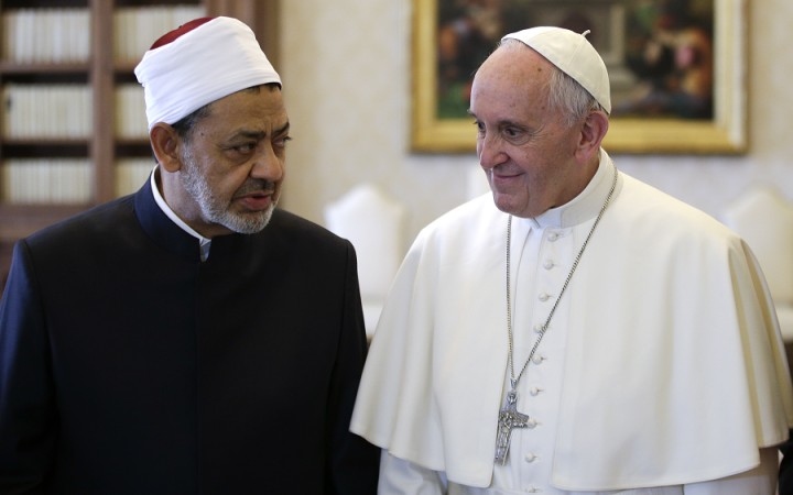 Vrchný imám káhirskej univerzity Al Azhar kritizoval polygamiu