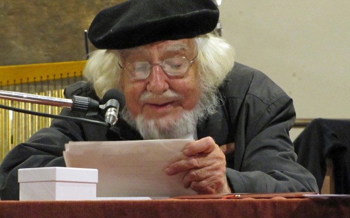 Pápež vzal na milosť kňaza, ktorému Ján Pavol II. hrozil prstom