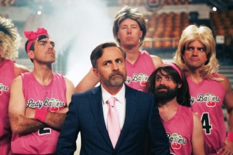 Biologickí muži v ženských športoch sa stali námetom úspešnej americkej komédie