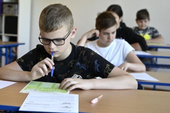 Fíni zašli príliš ďaleko a skončili odtrhnutí od reality, tvrdí šéf testovania