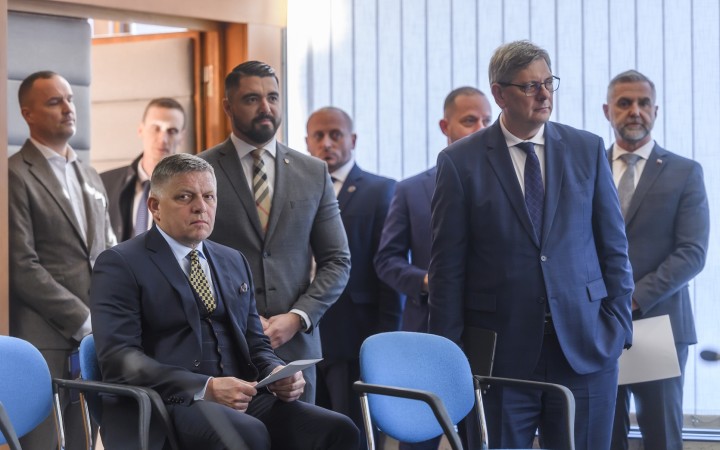 Áno, je to mocenské rozhodnutie. Rokovať o tom budeme zrejme do marca