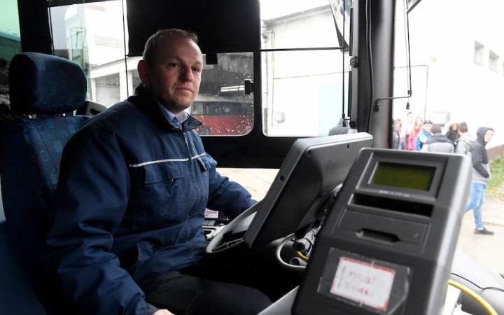 Krajniakove predčasné dôchodky spôsobili firmám problém. Nemá kto pracovať