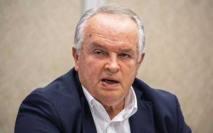 Prestaňte podporovať zabíjanie Slovanov, inak zo západnej Európy urobíme trávnik