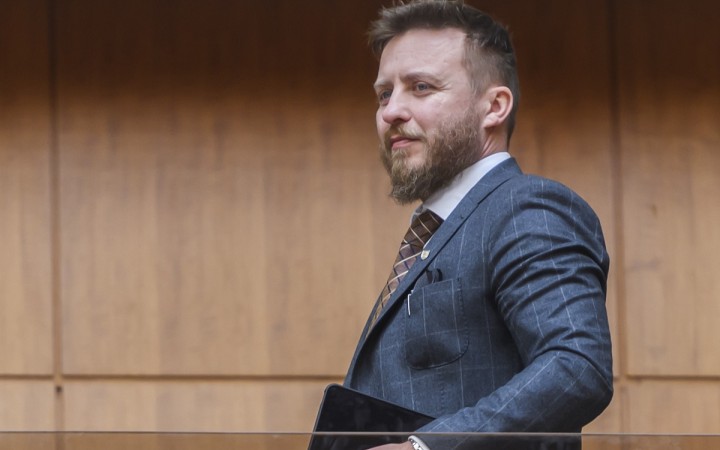 Manažment pandémie bude vyšetrovať antivaxer Kotlár. Nepodarený vtip, vraví KDH