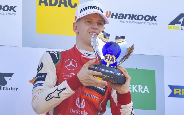 Mick Schumacher absolvuje prvé testy v efjednotke