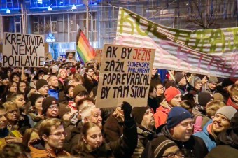 Majú ho liberáli a progresívci voči katolíkom a konzervatívcom. Nie naopak