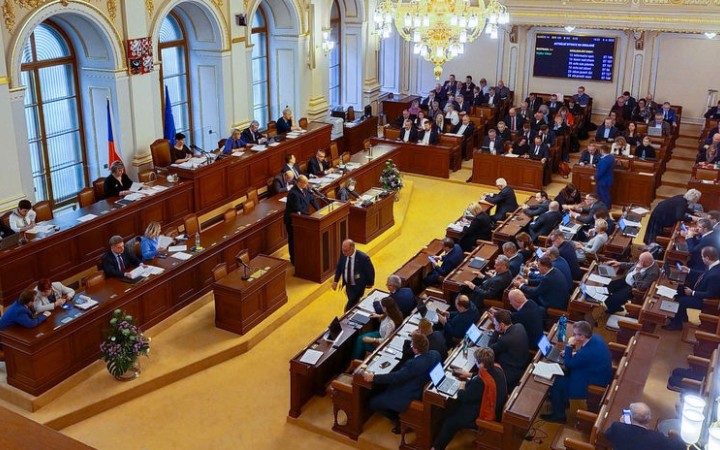 Nemalo by ísť o lámanie rekordov v dĺžke prejavov a meranie testosterónu
