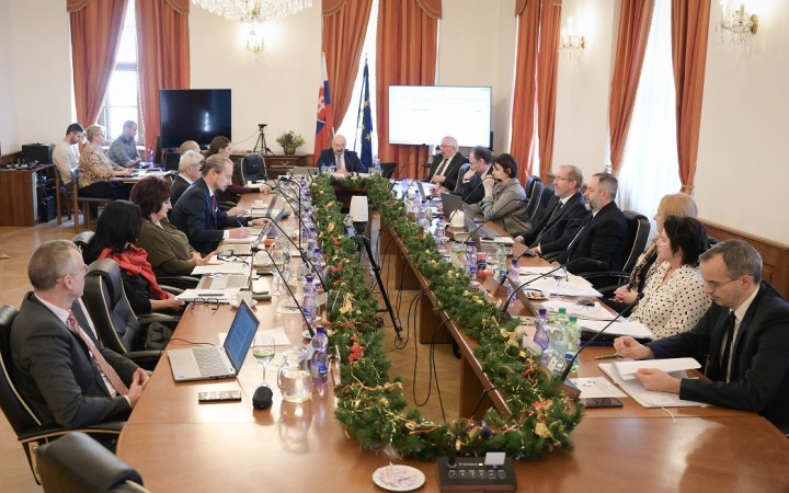Sudcovia zvolili za nového člena Mariána Fečíka