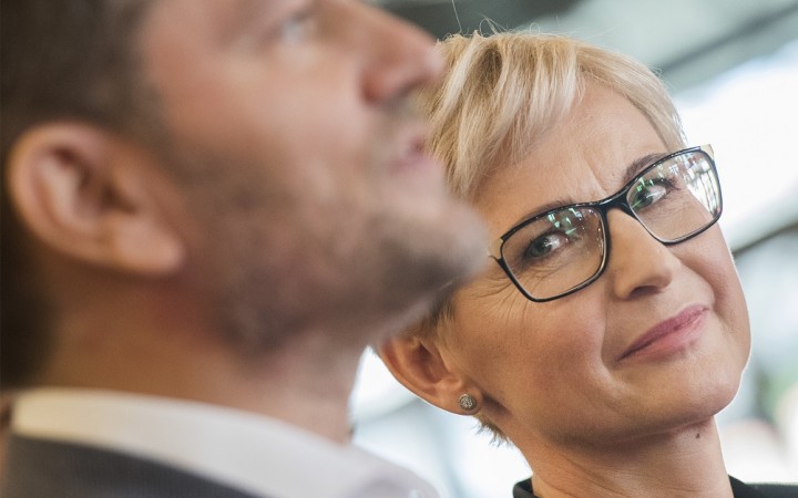 Kritizujú populizmus, prezidentskú kandidatúru aj zmenu názvu