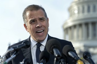 Informátor FBI klamal o väzbách Bidenovcov na ukrajinskú firmu, tvrdí prokurátor