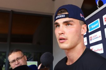 Arizona po kontroverznom videu ukončila zmluvu s hokejistom Ružičkom