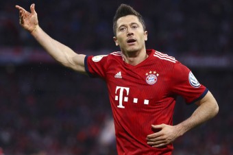 Bayern deklasoval Dortmund 5:0 a je lídrom Bundesligy