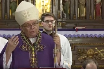 Po Ministroch urážajúcich cirkev bude licenčná rada riešiť aj Oroschovu kázeň
