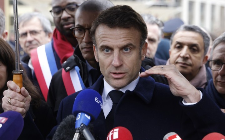 Macron chce zaviesť eutanáziu. Smrť bude dostupnejšia než liečba, tvrdia kritici
