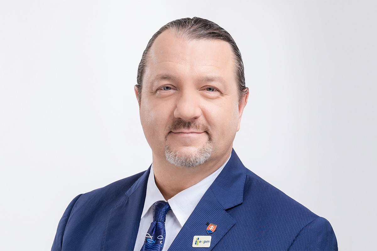 Branislav Škripek