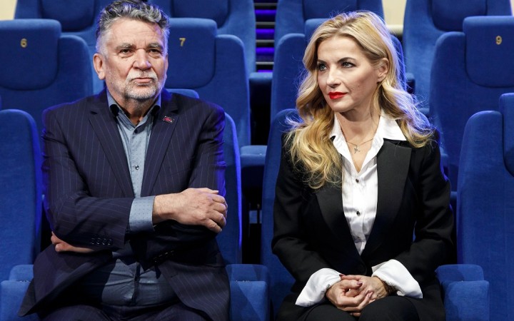 Fico tvrdí, že voliči chceli poriadok. Zamestnanci RTVS sa obávajú vedúcich poplatných vláde