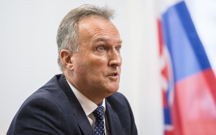 Zábojník kritizuje koalíciu za to, že si dosadzuje do funkcii svojich ľudí