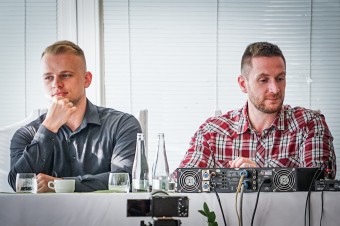 Uhríkovci boli autentickejším protestným hlasom než SNS, ich heslá silno bodovali na sociálnych sieťach