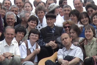 Hnutie Nazaret prežilo napriek nesúhlasu biskupov. Nelichotivej nálepky „beňovci“ sa nezbavilo dodnes