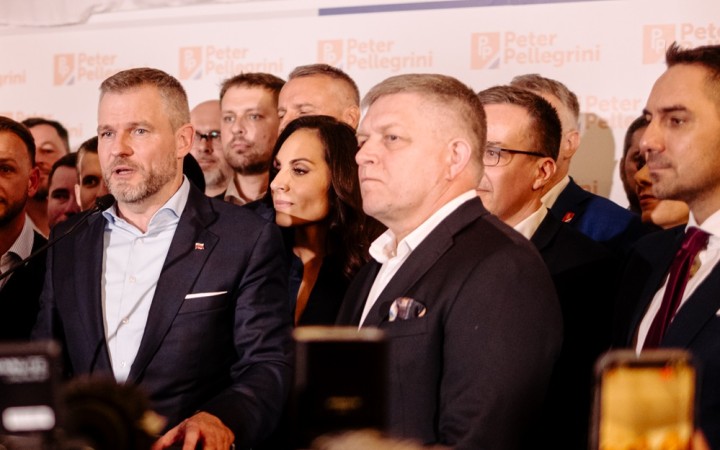 Ako vyzerá sólojazda jedného ambiciózneho politika