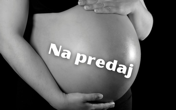Slovenské zákony ho neriešia. „Objednať“ si dieťa či stať sa surogátkou tu však nie je problém, stačí vycestovať do Česka