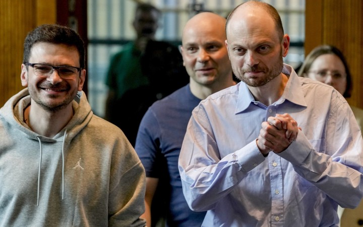 Železná opona medzi Západom a ruskou opozíciou