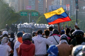 Ako socializmus zruinoval najbohatšiu krajinu Južnej Ameriky a prečo sa Venezuela nevie zbaviť šoféra