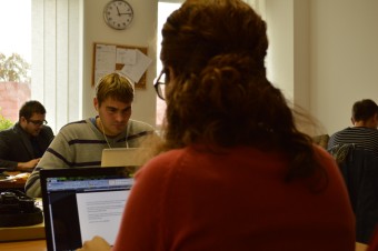 Ako je financovaný denník Postoj