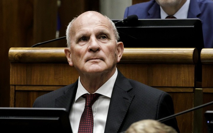 Na príbuzných útočili komunisti, je to morbídne. Tento štát vám nepatrí