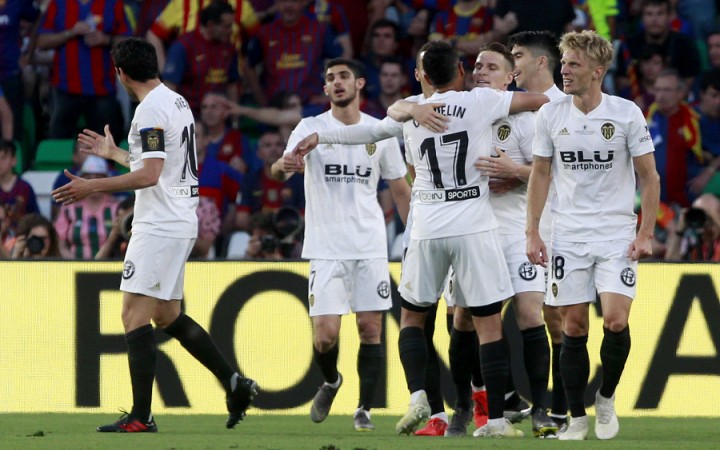 FC Barcelona nezískala Španielsky pohár, zvíťazila Valencia