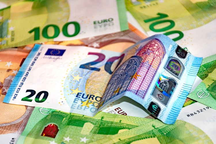 Kde v štáte ušetriť desiatky miliónov eur