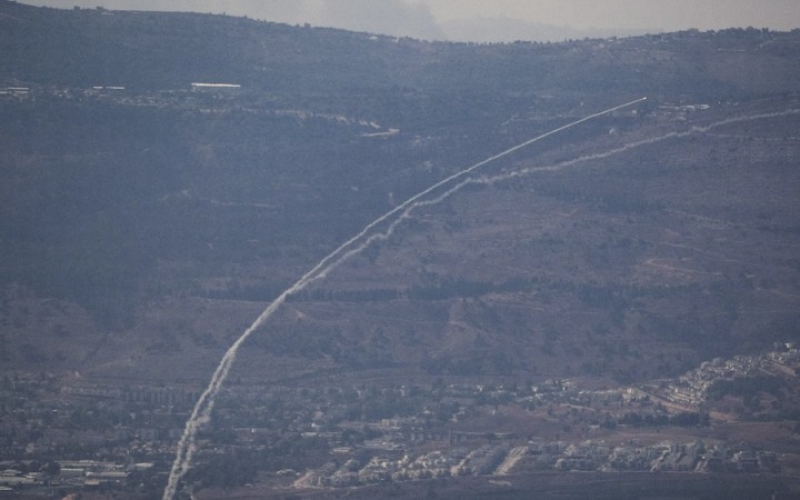 Izraelská armáda tvrdí, že zmarila rozsiahly raketový útok Hamasu
