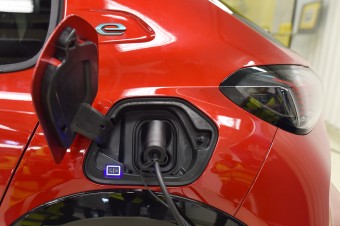 Vláda sa bude zaoberať podporou elektromobility