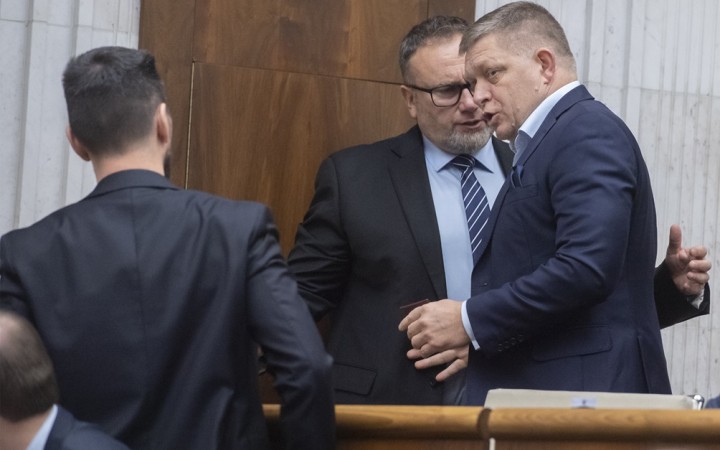 Nikto nevie, či takáto správa vôbec existuje, tvrdí poslanec Smeru Peter Šuca
