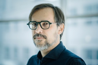 Nevidím dôvod zastaviť mRNA vakcíny. Ak by bol, už dávno by som volal po ich stiahnutí