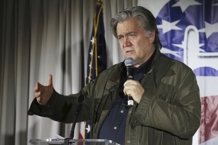Steve Bannon: Ak nacionalisti nedobyjú EÚ, Čína zničí Západ