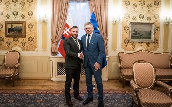 Premiér vyjadril splnomocnencovi plnú podporu a plánuje posilniť jeho právomoci
