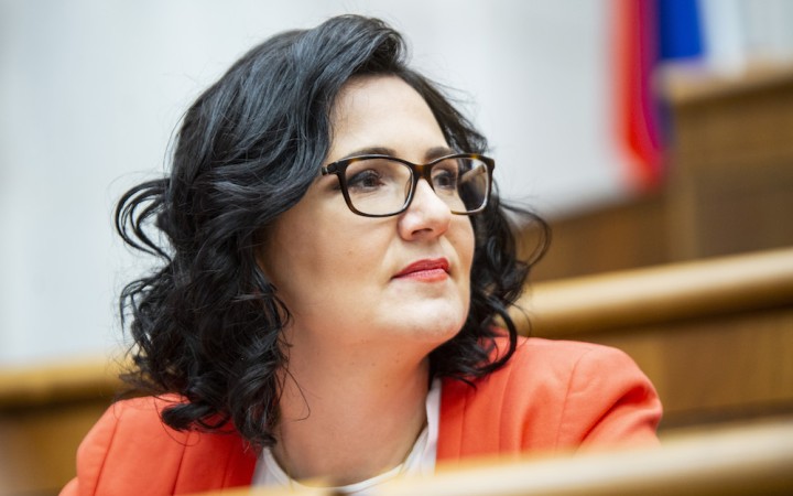 Piati dekani zaslali Lubyovej list k zákonu o pedagogických zamestnancoch