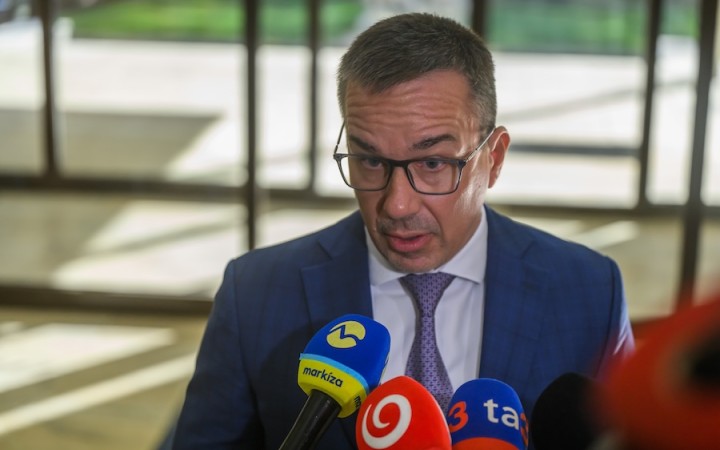 Minimálna mzda v roku 2028 prekročí hranicu 1000 eur, povedal minister práce Erik Tomáš