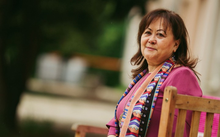 Spolužiaci ani netušili, že niečo prenášam. Knihy som ukryla medzi oblečenie