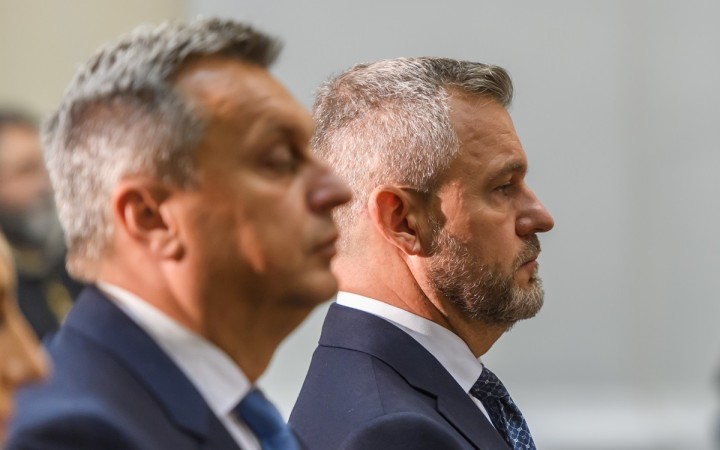 Pellegrini sa už správa ako Korčok, ale so Šutajom Eštokom nám to funguje