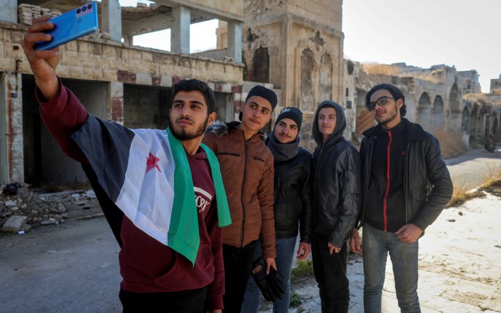 Aleppo padlo, Asadov režim sa môže zrútiť. Čo to znamená pre Sýrčanov?