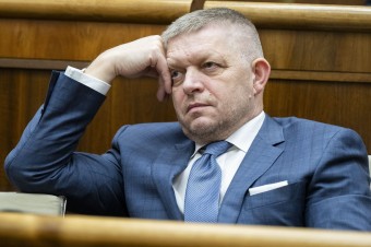 Klamete od rána do večera, útočil Fico na médiá. Danko sa poďakoval len 76 poslancom